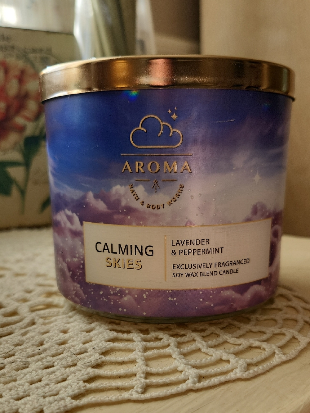 BATH AND BODY WORKS AROMA Calming Skies Lavender & Peppermint Candle - Purple